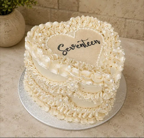 Vintage Pearl Heart - Celebration Cake