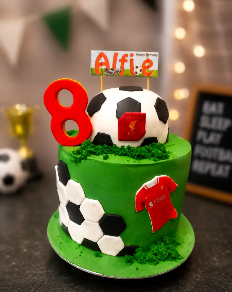 Football Fan Birthday Cake